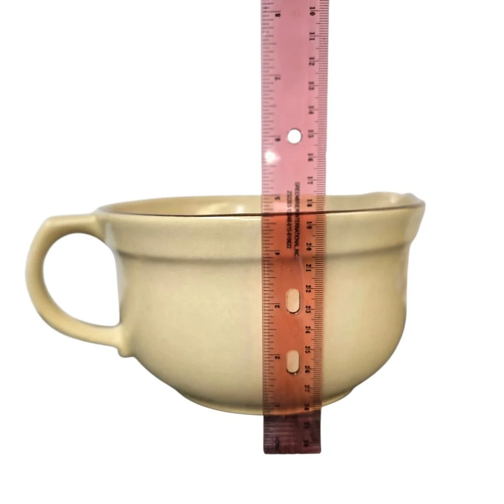 Pfaltzgraff Village Tan Stoneware 2.5 Qt Batter Bowl with Handle 464 USA Made